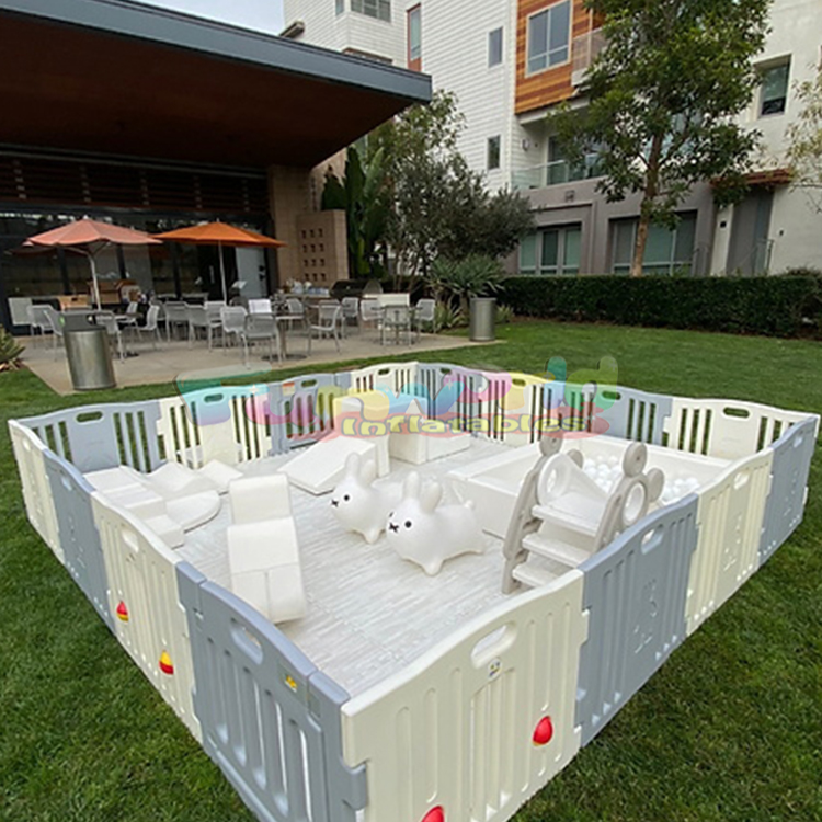 Baby PlaypeIndoor/Outdoor Soft - đánh giá và giá Kids Outdoor Fence